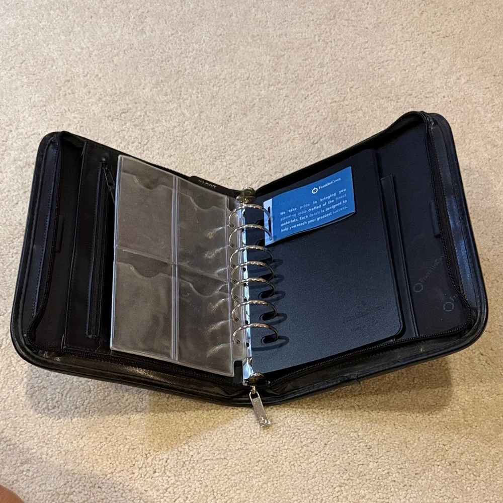 Classic Size Franklin Covey Planner - Black